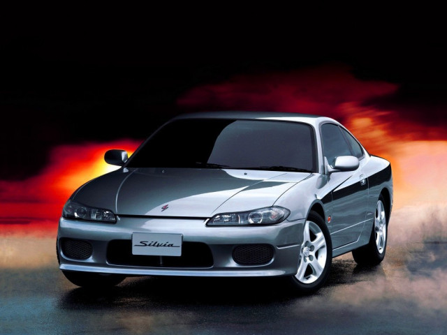 Nissan Silvia 2.0 AT (165 л.с.) - VII (S15) 1999 – 2002, купе
