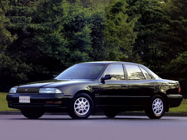 Toyota Vista 2.0 MT 4x4 (135 л.с.) - III (V30) 1990 – 1994, седан-хардтоп