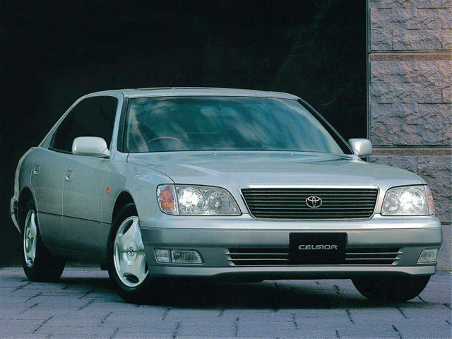 Toyota Celsior 4.0 AT (280 л.с.) - II (F20) Рестайлинг 1997 – 2000, седан