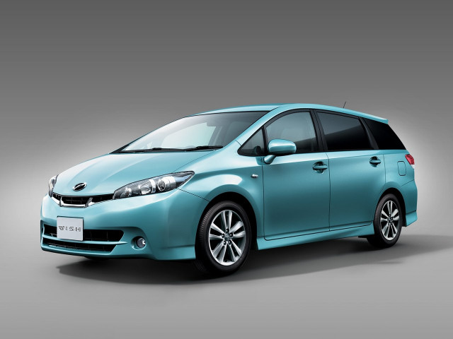 Toyota Wish 1.8 CVT (144 л.с.) - II 2009 – 2012, минивэн
