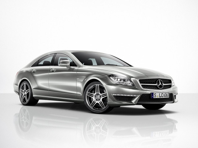 Mercedes-Benz CLS AMG 5.5 AT 4x4 CLS63 AMG S 4MATIC (585 л.с.) - II (W218) 2011 – 2014, седан