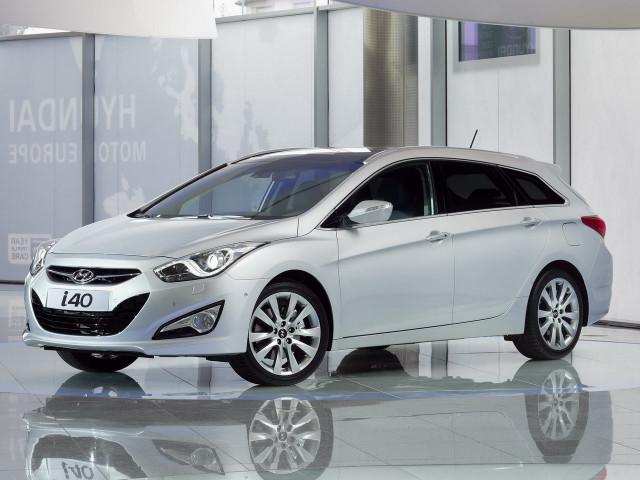 Hyundai i40 1.7D MT (116 л.с.) - I 2011 – 2015, универсал 5 дв.