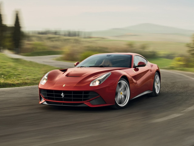 Ferrari купе 2012-2017